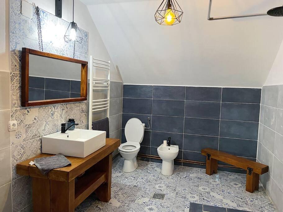 Casa La Doi Nuci Hotel Bradet  Buitenkant foto